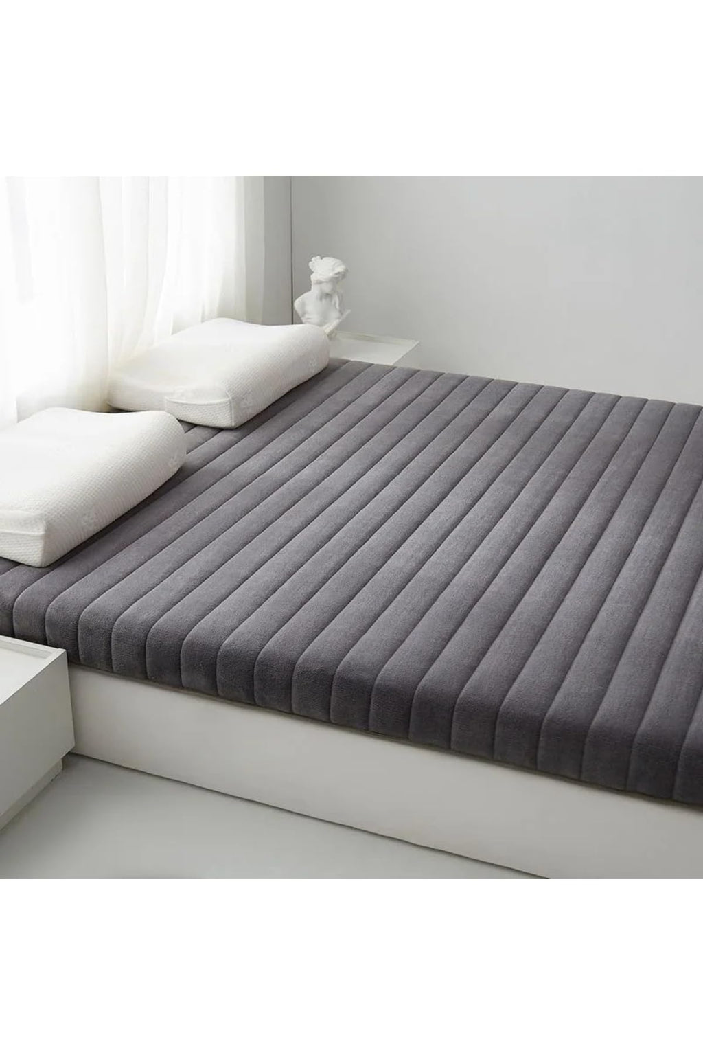 Bed Pad Mattress Topper Charcoal Gray Welsoft Fabric Stain Resistant Washable with Elastic Straps for Floor or Sofa Bed Use