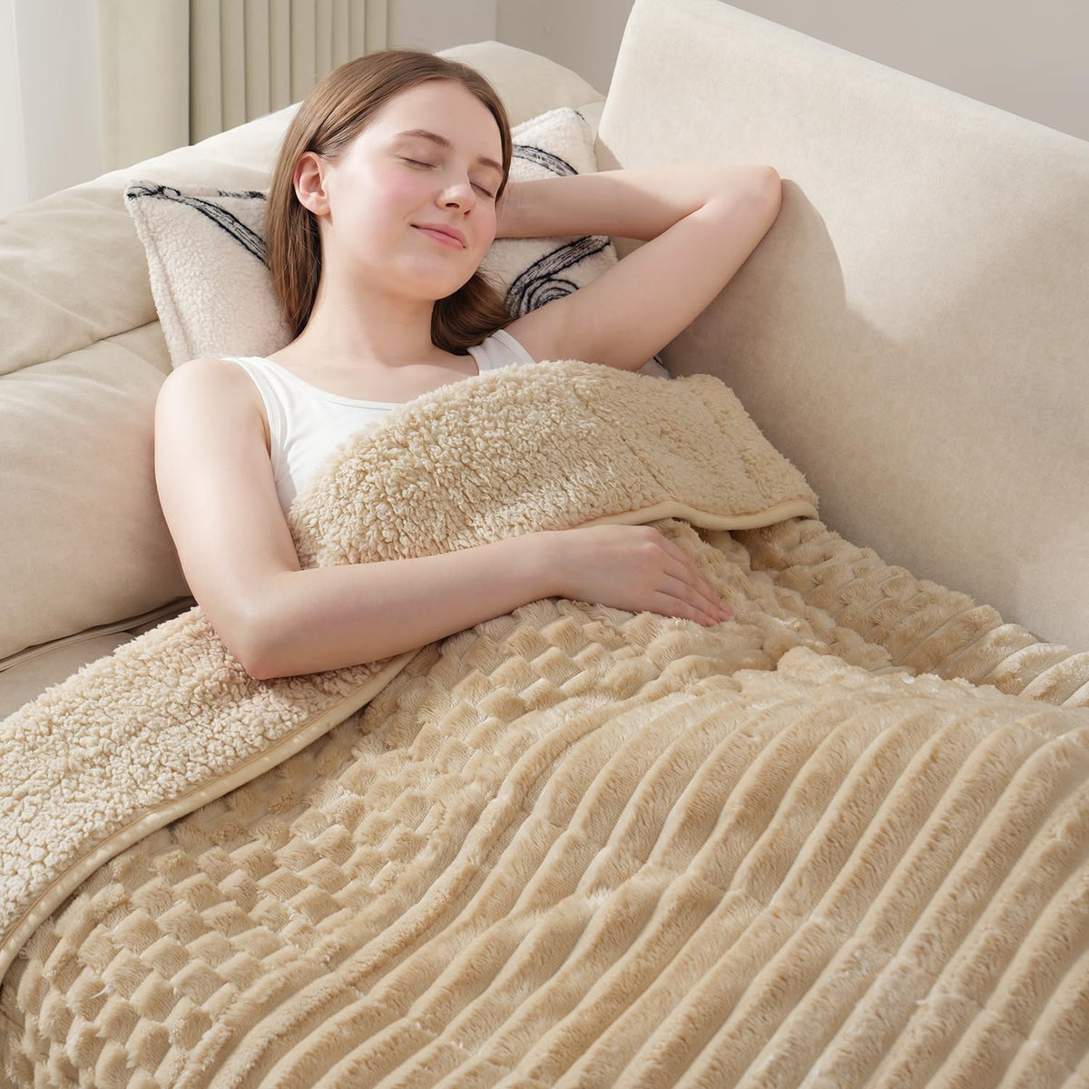 Drewin Turtleback Sherpa Weighted Blanket for Adults