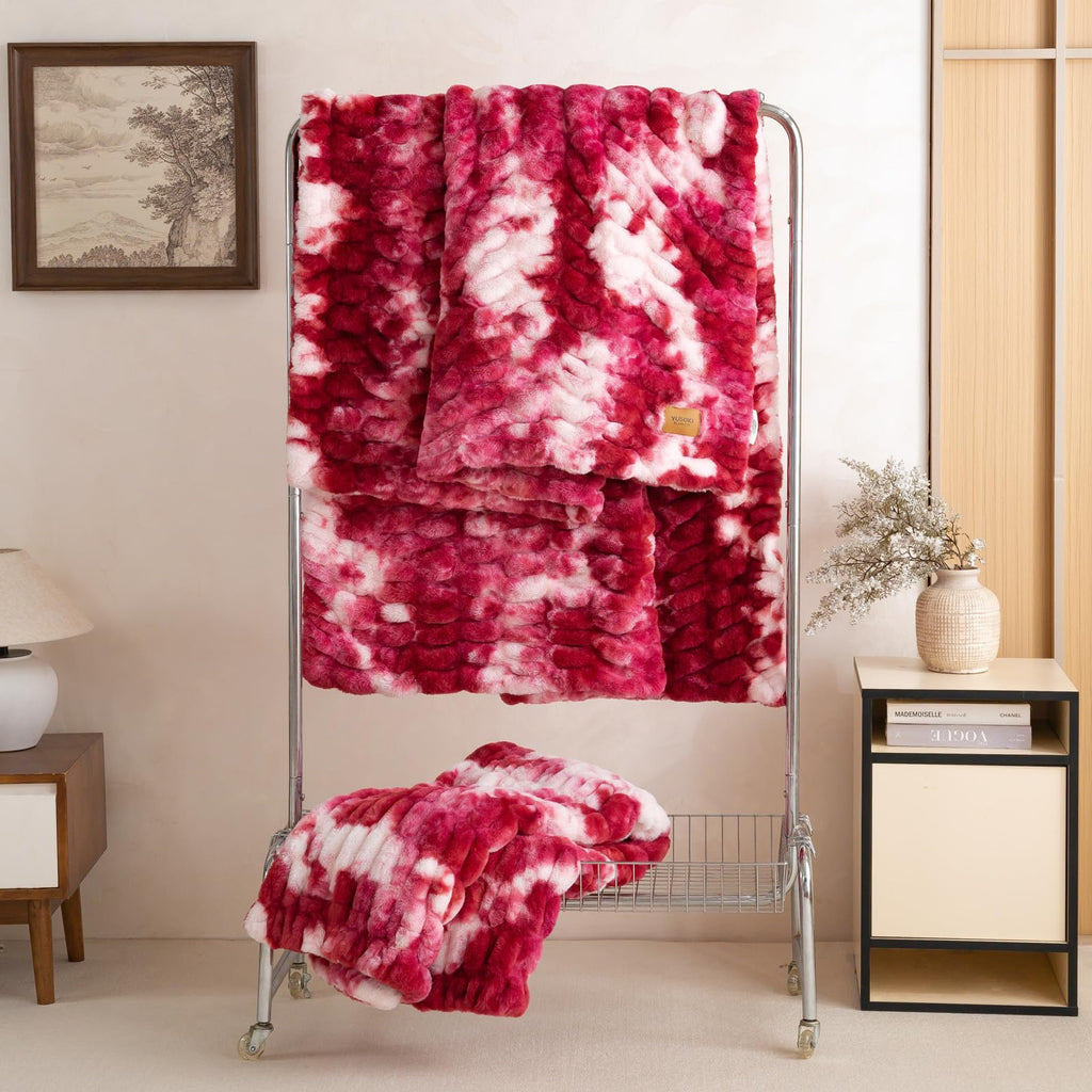YUSOKI Luxury Double Side Faux Rabbit Fur Throw Blanket