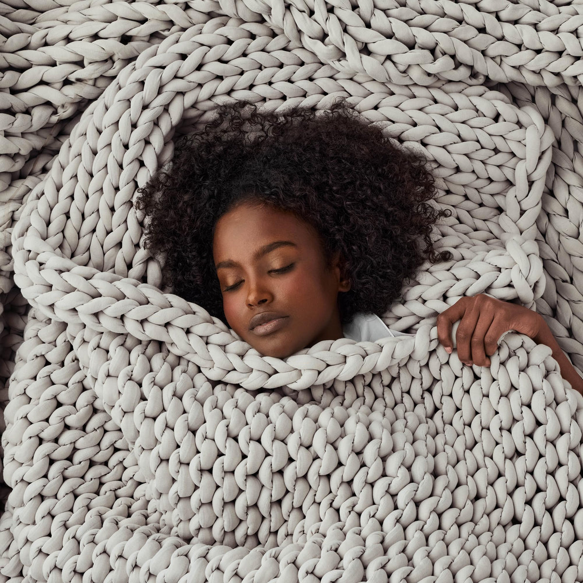 Bearaby Weighted Ocean Polyfill Hugger Blanket