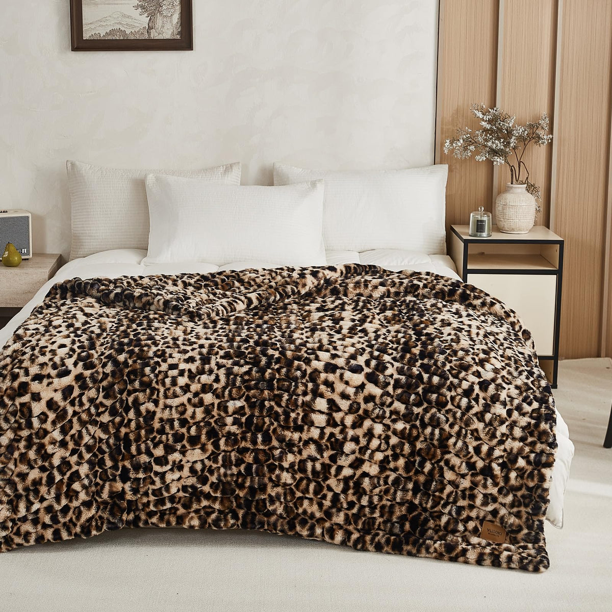 YUSOKI Luxury Double Side Faux Rabbit Fur Throw Blanket