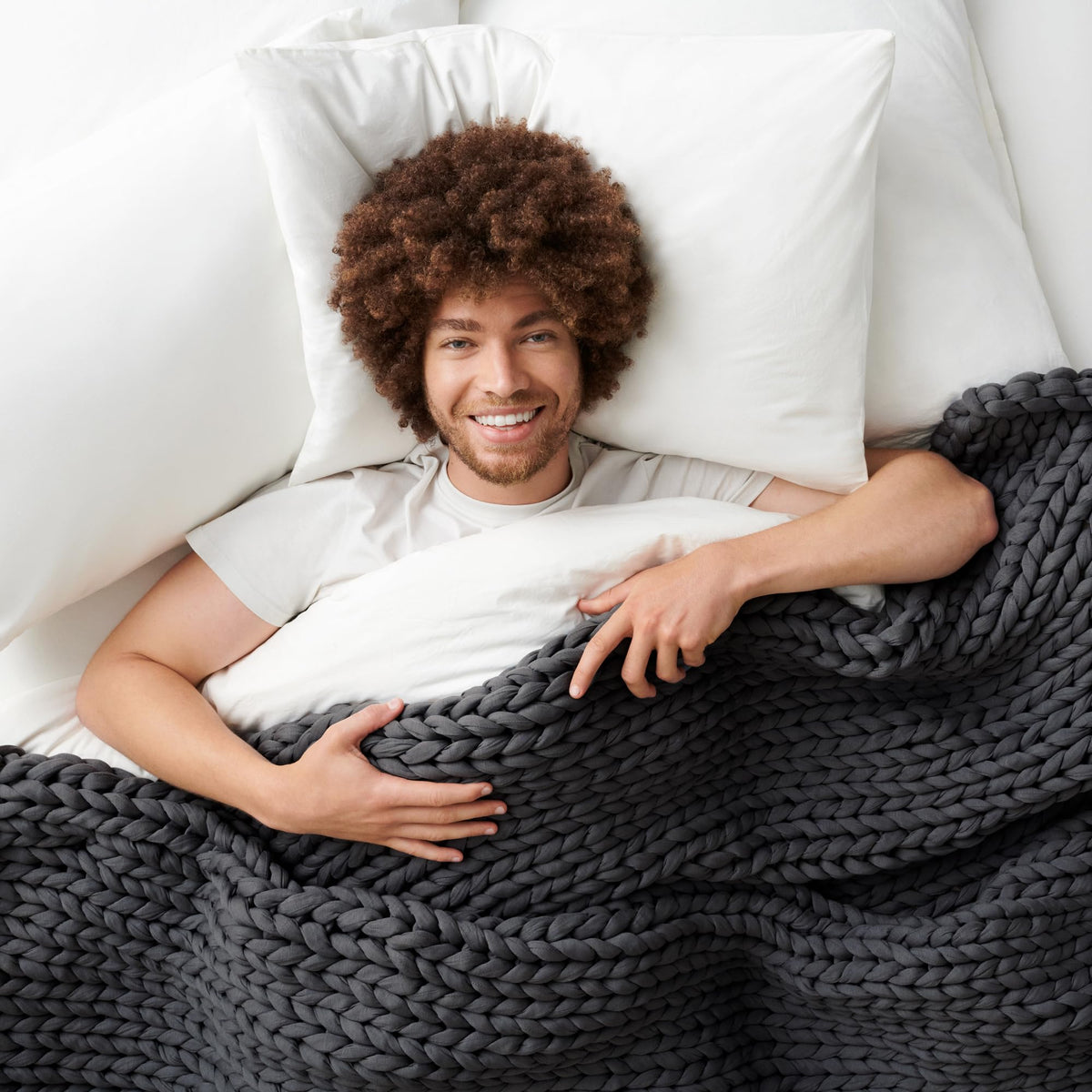 Bearaby Weighted Ocean Polyfill Hugger Blanket