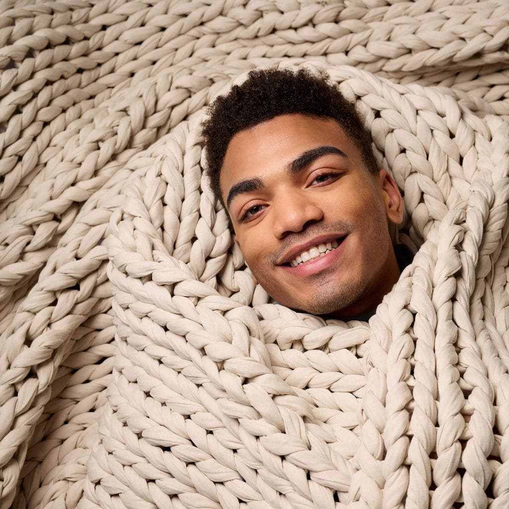 Bearaby Weighted Ocean Polyfill Hugger Blanket
