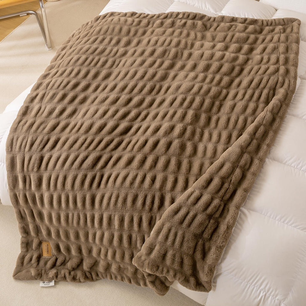 YUSOKI Luxury Double Side Faux Rabbit Fur Throw Blanket