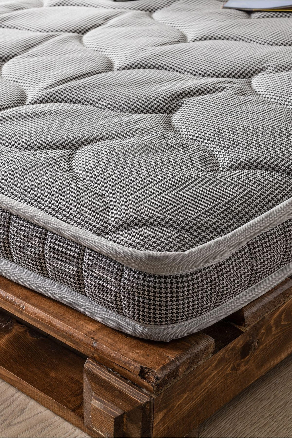 SODEF Ice Berg Series Mattress Topper - Cooling Orthopedic Pad for Queen and Full Size Beds - Enhanced Sleep Comfort, 47x79 inch -